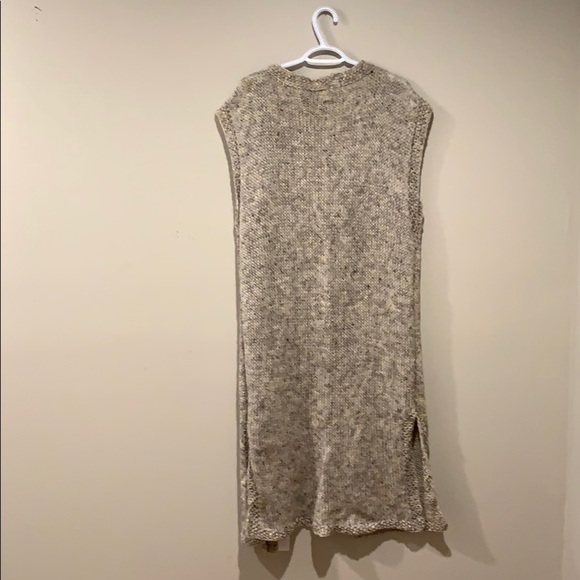 Vintage Long Tan Hand Knit Vest - Women’s Size Medium - Picture 5 of 7